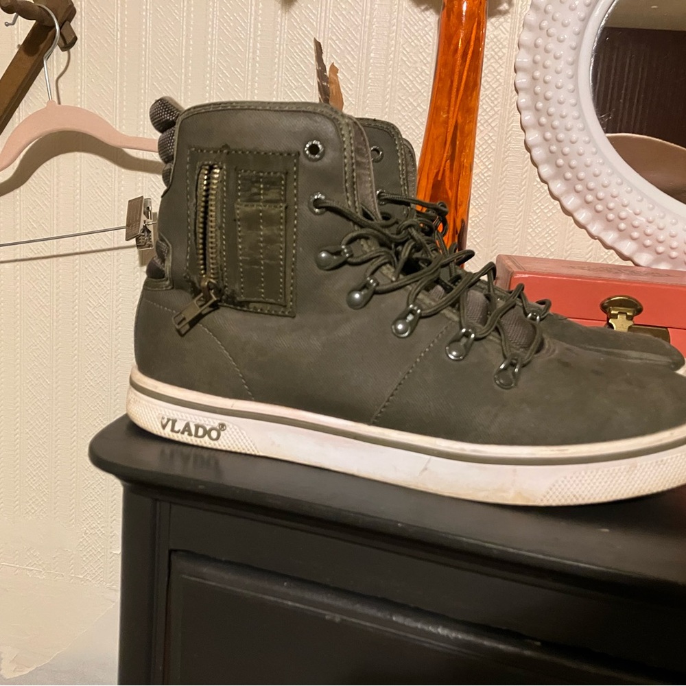 Vlado Men's Green High-Top Sneakers